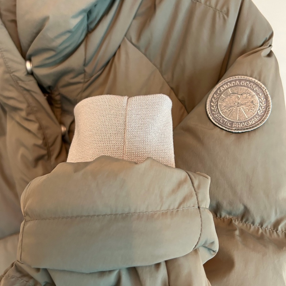 Canada Goose Women's Marlow Parka Puffer Jacket, Sagebrush, L, NWT - Picture 7 of 16